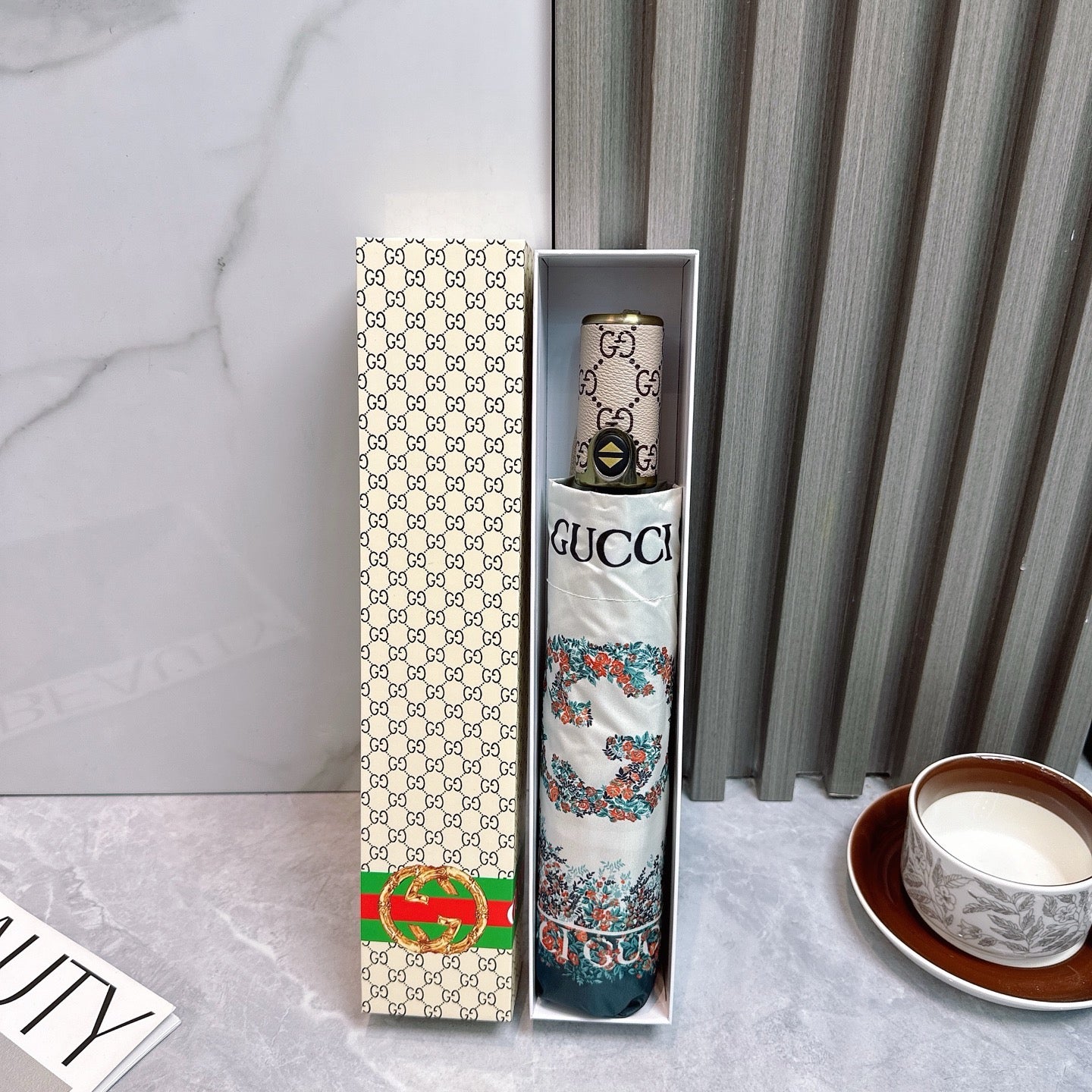 Gucci umbrella